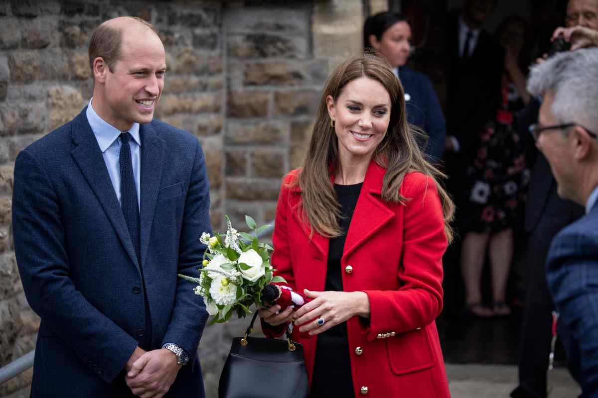 Principe William e Kate Middleton lontani